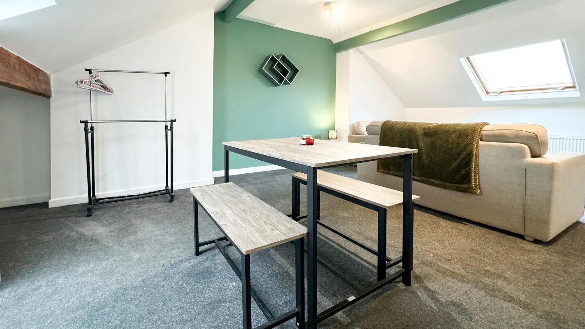 Apartament Contractor - Business Stays - Relocating Families Harrogate