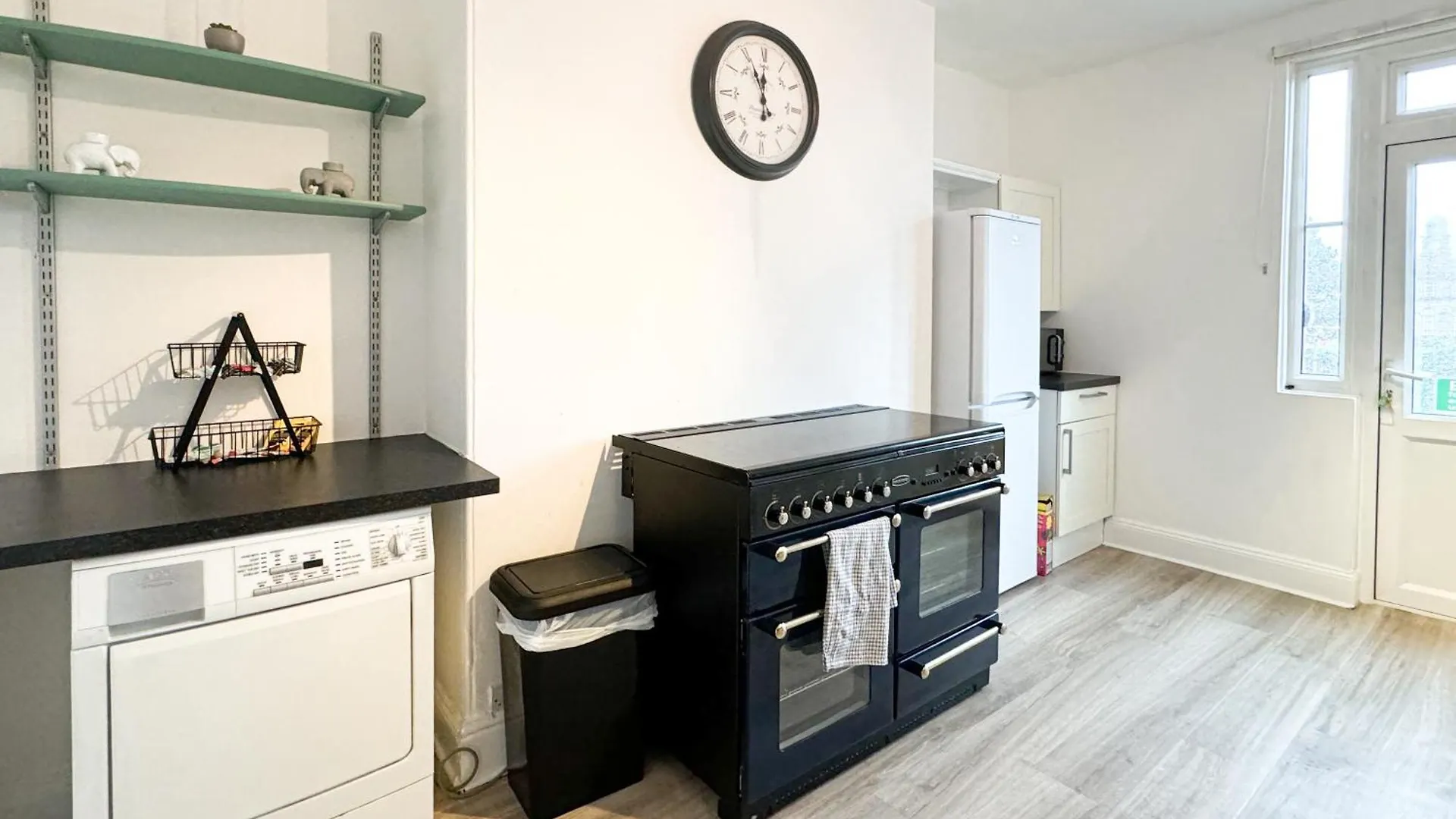 Contractor - Business Stays - Relocating Families Harrogate 0*,  Wielka Brytania